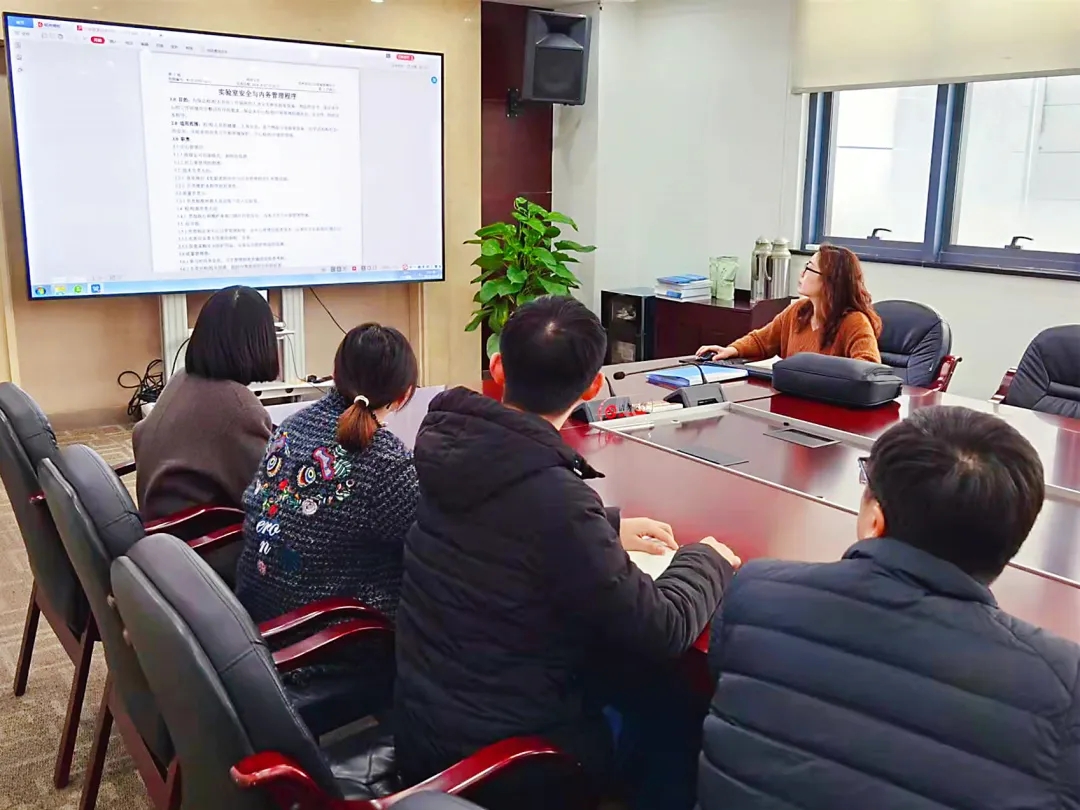 640.webp (12).jpg 640.webp (12).jpg