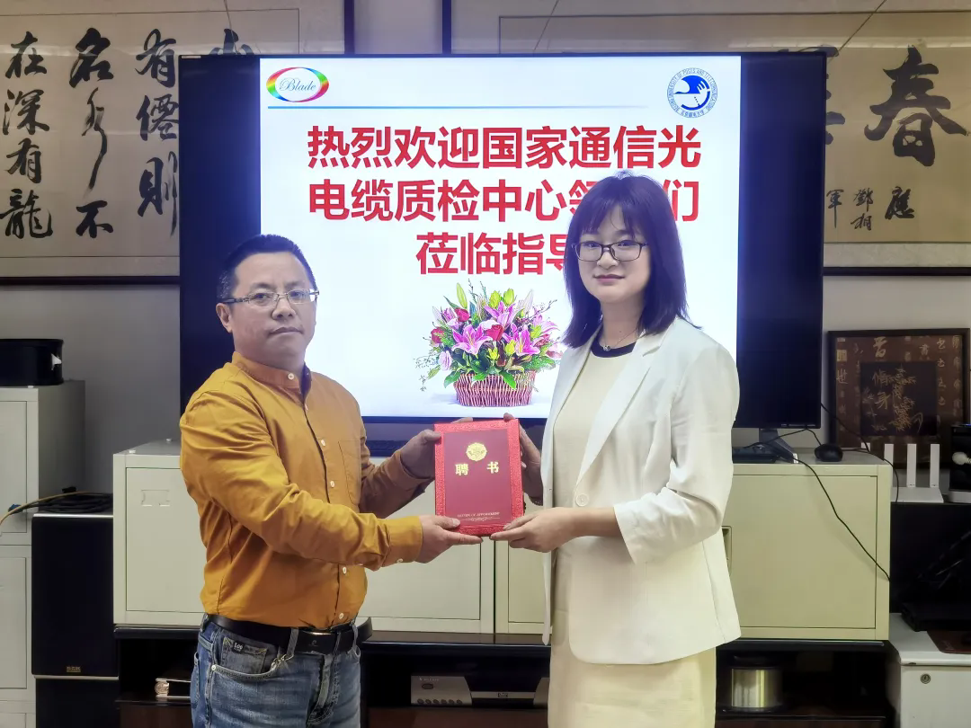 640.webp (1).png 640.webp (1).png